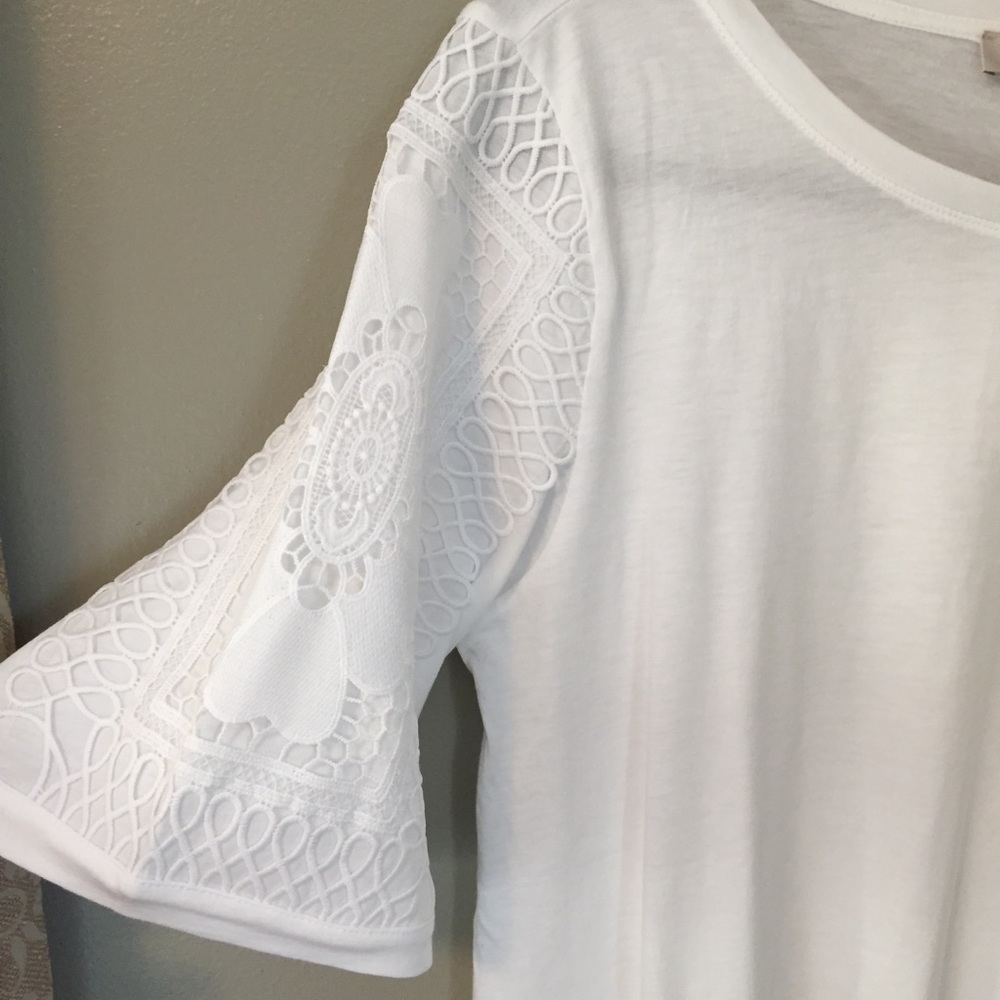 Loft Blouse with Lace sleeves